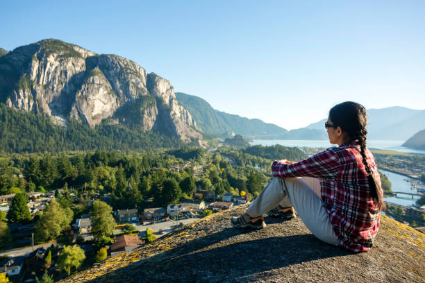 istock Stawamus Chief Squamish Howe Sound 881903628
