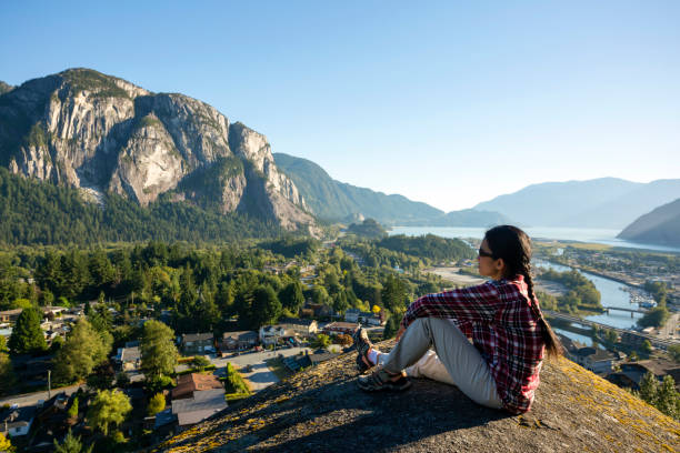 istock Stawamus Chief Squamish Howe Sound 881903682