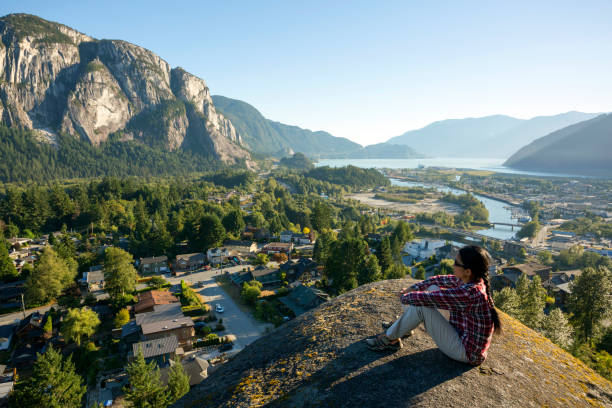 istock Stawamus Chief Squamish Howe Sound 881903890