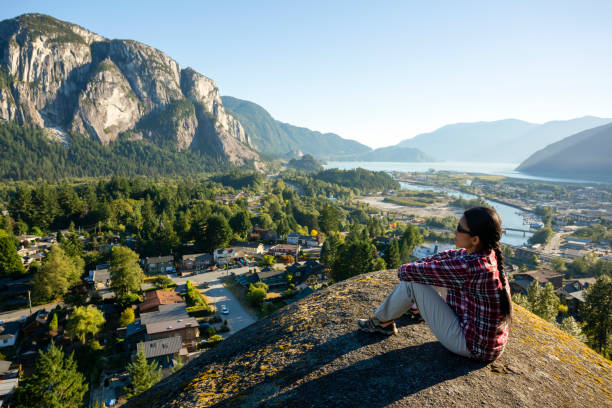 istock Stawamus Chief Squamish Howe Sound 881903920