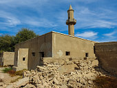 al-jazirah-al-hamra-geisterstadt-in-ras-al-khaimah-verlassene-siedlung-in-vereinigte-arabische.jpg?b=1&s=170x170&k=20&c=ezazGonPkGjLeDQcy9IoZBjhSMw8eIGtI9WjLlRjUE8=