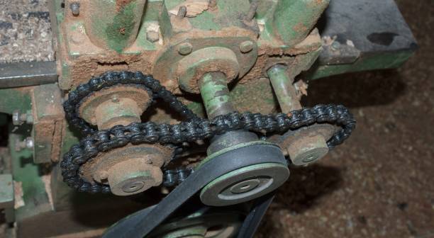 istock Gear and chain in machinery. 882125258
