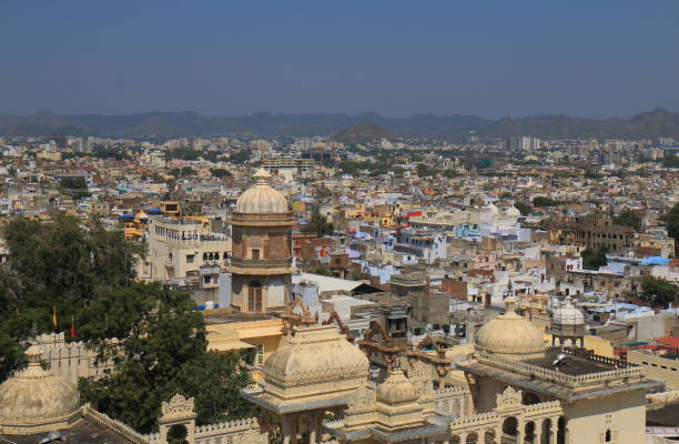 istock Udaipur cityscape India 882128028