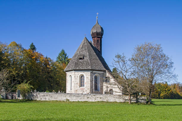 istock Jakobs church in Gotzing 882141842