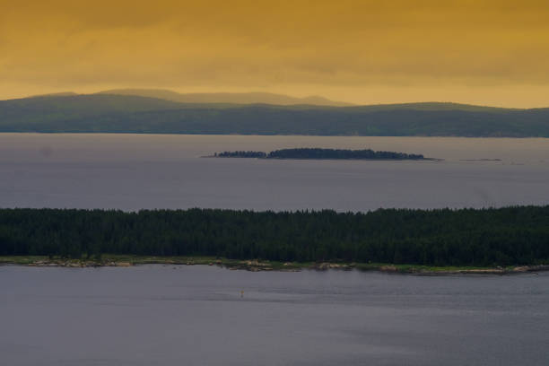 istock Sunset by the sea 882168738