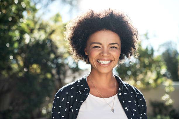 istock Smile, you have reason to 882197430