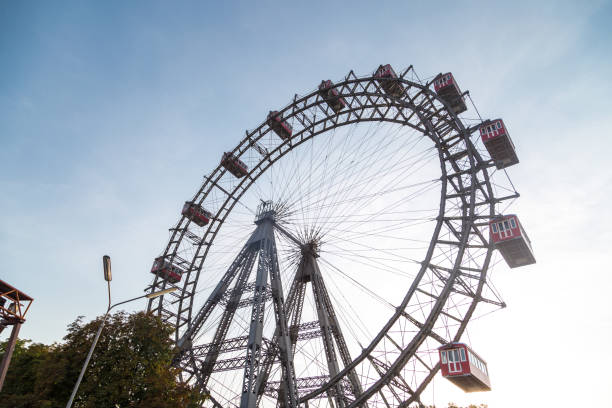 istock Famous Historic Ferris Wheel Cabin 882198088