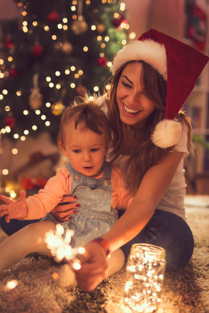 istock Sparkler on a Christmas Eve 882323778