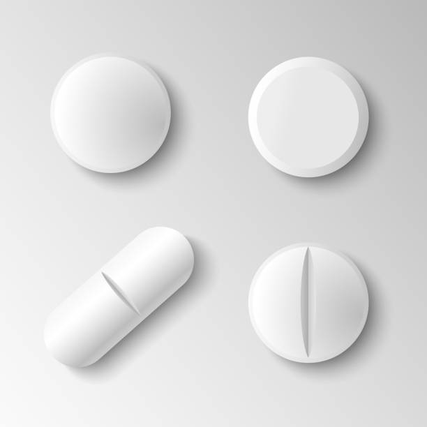 ilustraciones, imágenes clip art, dibujos animados e iconos de stock de conjunto de cuatro vectores realistas pastillas blanco aislados en fondo gris - píldora