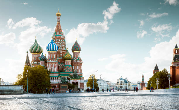 istock St. Basil's Cathedral on Red Square in Moscow, Russia 882334824