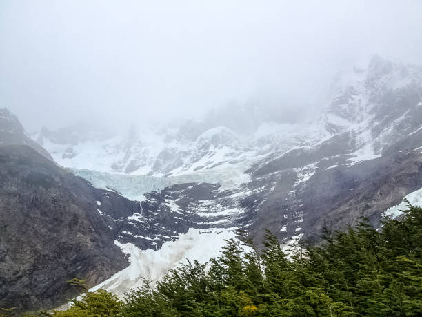 istock Torres Del Paine 882417990
