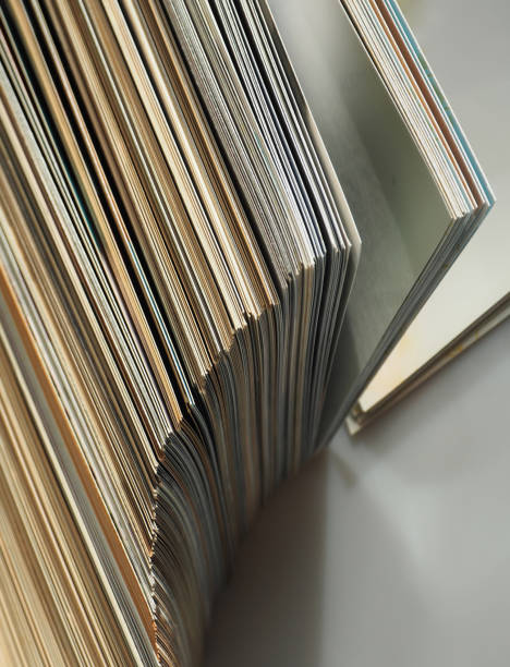 istock Set of colorful papers together 882444154