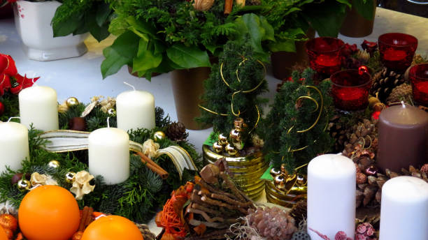 istock Christmas Decorations and Wreaths 882445102