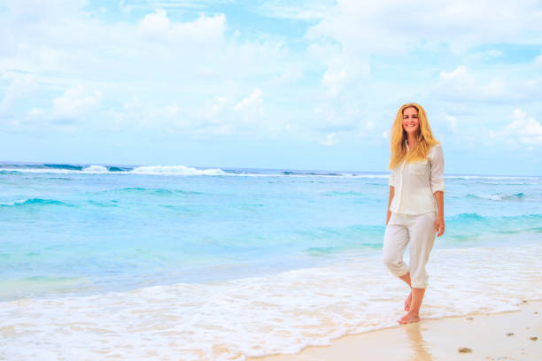 istock A walk on the sea in the Maldives 882481732