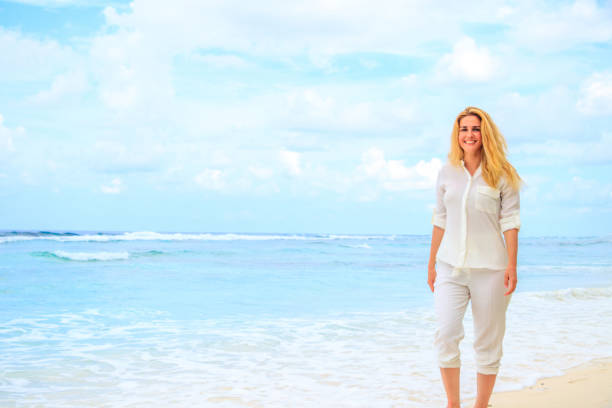 istock A walk on the sea in the Maldives 882484344