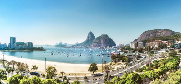 シュガーローフ山湾のリオ ・ デ ・ ジャネイロでの空中写真 - rio de janeiro brazil landscape urban scene ストックフォトと画像