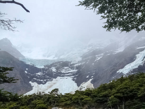 istock Torres Del Paine 882517424