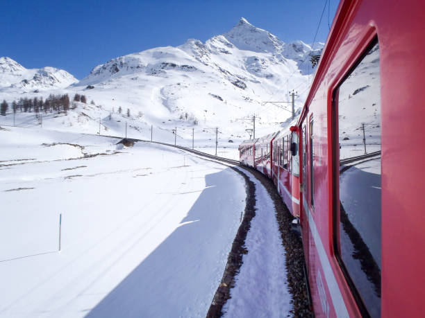 istock trains of the Rhaetian Railway 882600522