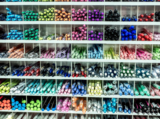 istock closed up Colorful pens 882688216