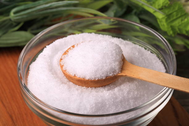 istock Xylitol in a glass bowl 882690902