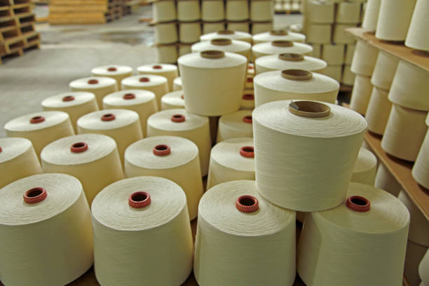 istock In industrial sewing machine spun yarn, many thread together 882726082