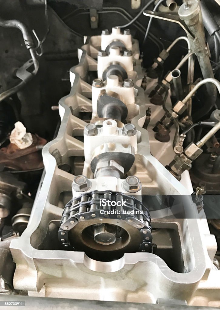 Timing Lower Block Engine Part Engine Block Timing Chain Car Stock Photo - Download Image Now - Auto ...