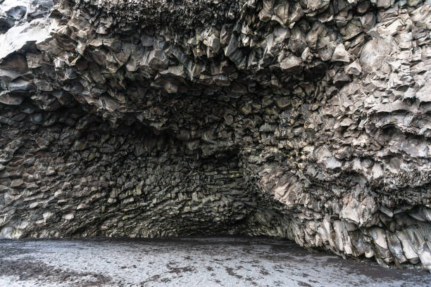 istock Halsanefshellir cave in Reynisfjall mount 882890840