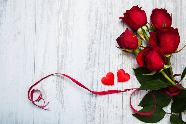 istock Bouquet of red  roses 882891386