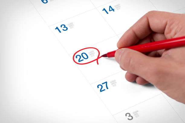 istock Mark on the calendar at March 20, 2016 882905368