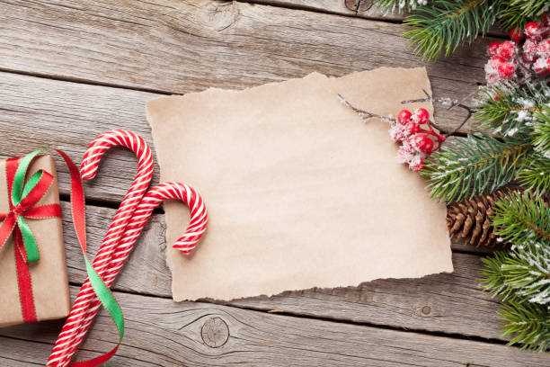istock Christmas paper for your greetings 882909334