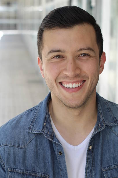 istock Suave male smiling portrait isolated 883076986