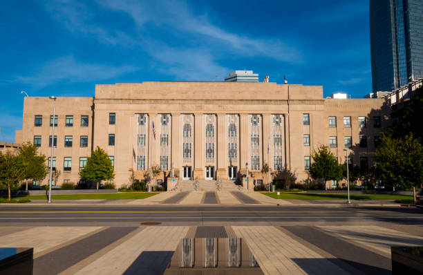 istock Municipal building in Oklahoma City 883121892