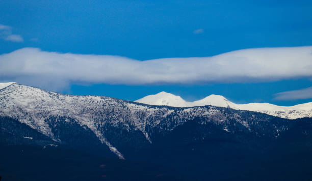 istock Mountain snow peak, beautiful natural winter backdrop. 883140466