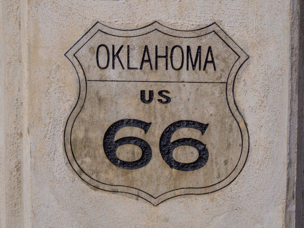 istock Famous Route 66 sign in Tulsa Oklahoma 883149838