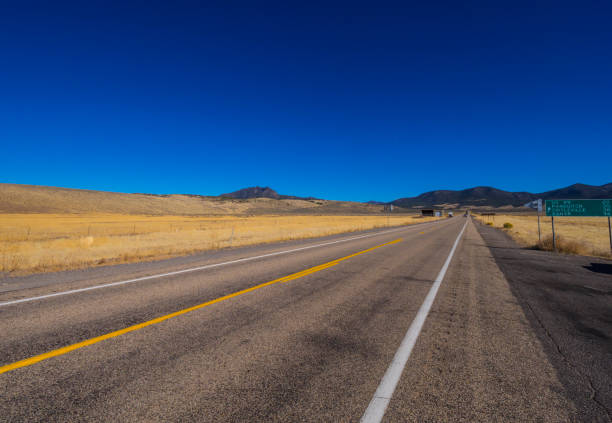 istock Beautiful country road in Utah 883218714