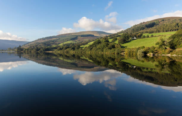 landschaft in wales - brecon beacons nationalpark stock-fotos und bilder