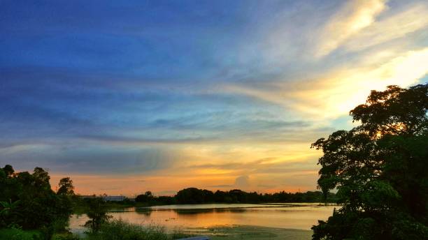 istock Beautiful cloud at sunset, nature background 883270502