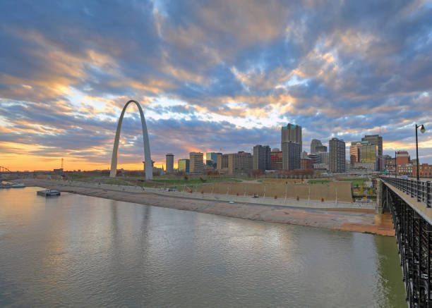 istock St. Louis, Missouri and the Gateway Arch 883274344