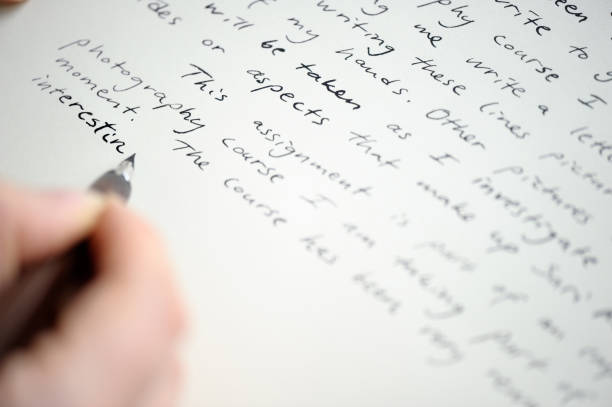 istock Writing letter to a friend 883332092