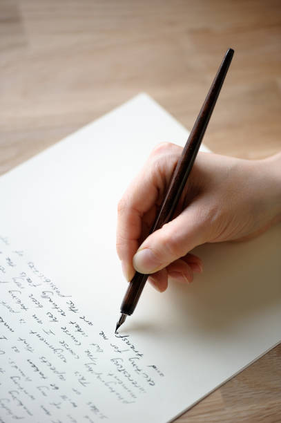 istock Writing letter to a friend 883333048