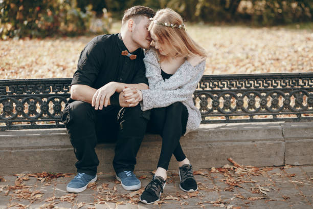 istock happy couple in city 883348040
