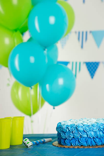 istock Blue and green birthday decoration 883656758