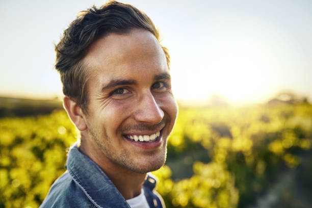 istock It's the season for some pickin' 883729434