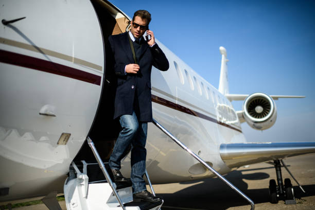 istock Man at the airport 883730108