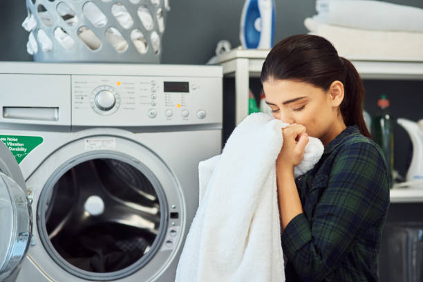 istock The smell of fresh laundry 883740842