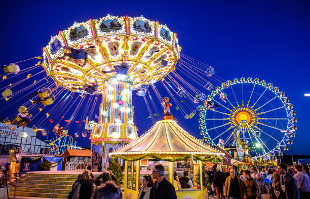 oktoberfest 2017 - munich - bavaria - carnival amusement park amusement park ride traditional festival imagens e fotografias de stock