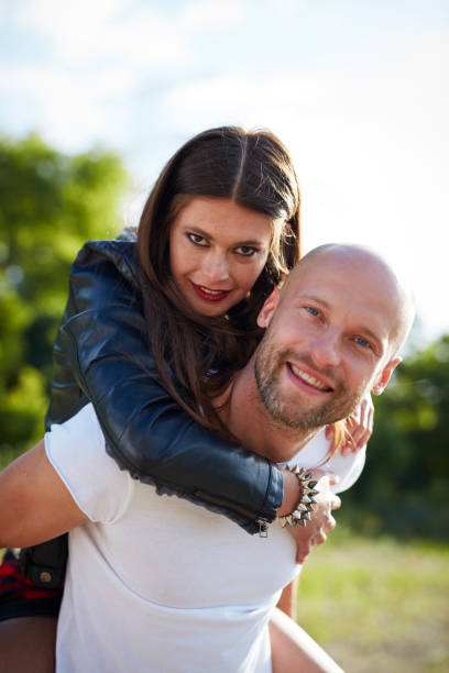 istock Crazy, summer date. Couple hugging and having fun 884012332