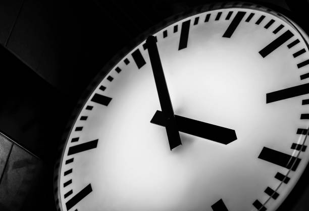 istock Close up clock at rush hours in the city 884051054