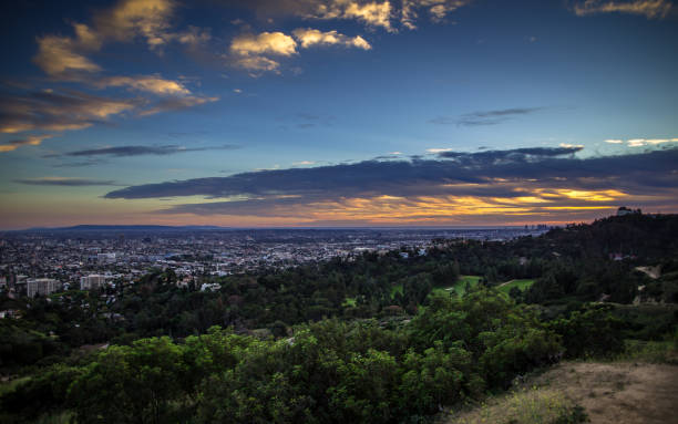 istock Los Angeles Cityscape From Griffith Park 884069730