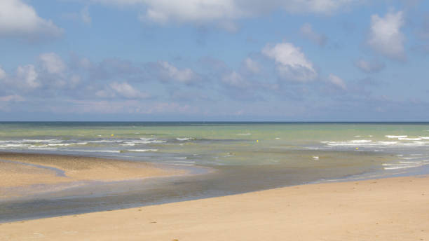 istock the beach of Granville 884106332